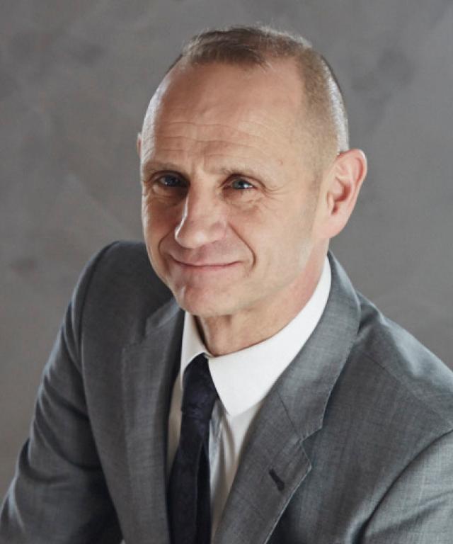 Evan Davis